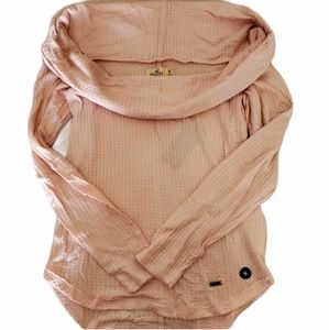 Hollister Shoulder Top